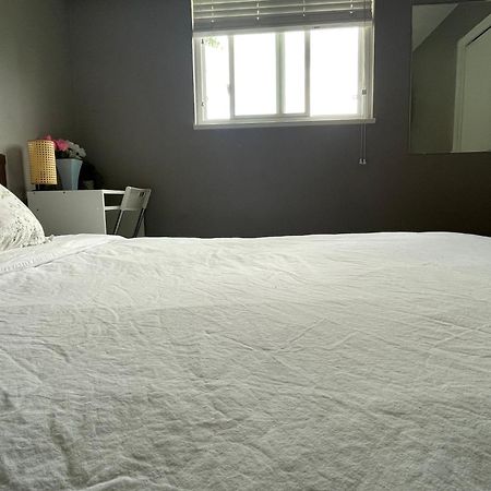 Private Room With Queen Bed In Richmond 202 Εξωτερικό φωτογραφία