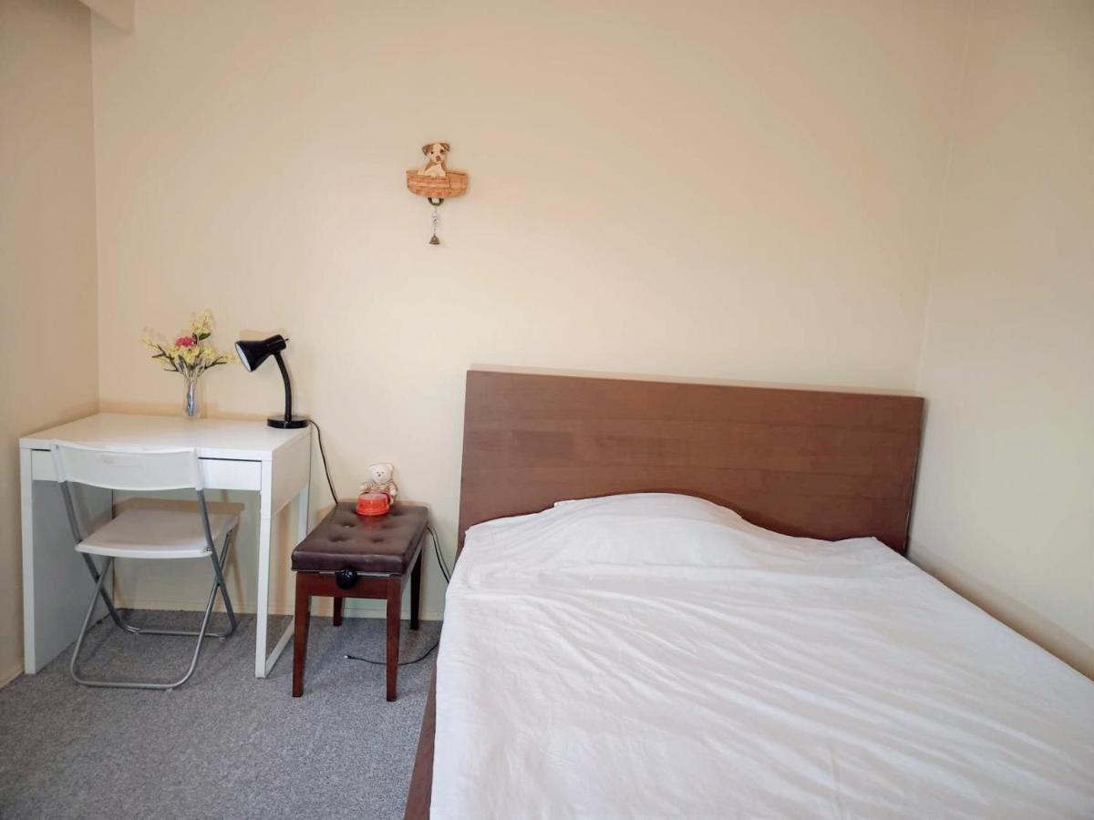 Private Room With Queen Bed In Richmond 202 Εξωτερικό φωτογραφία